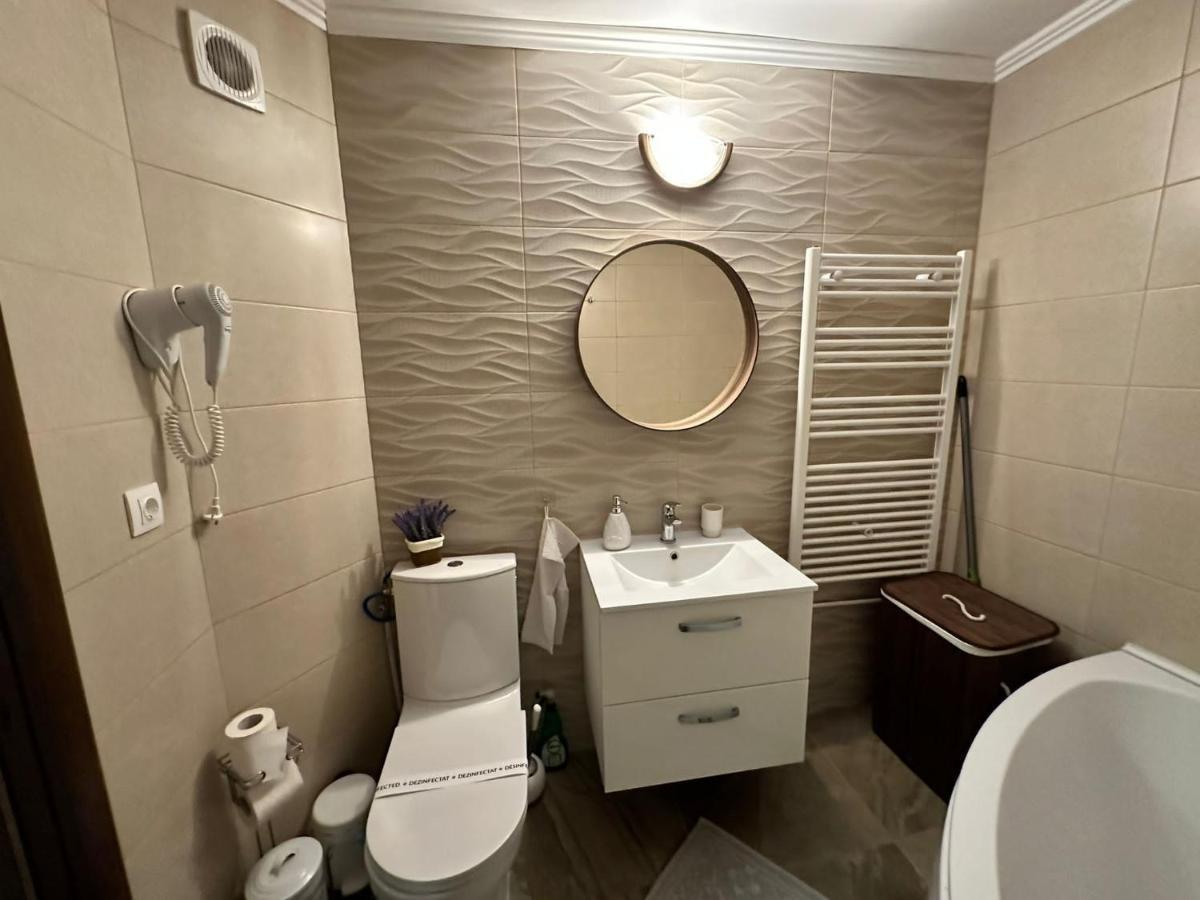 Stella'S Cozy Home بالوتيشتي المظهر الخارجي الصورة